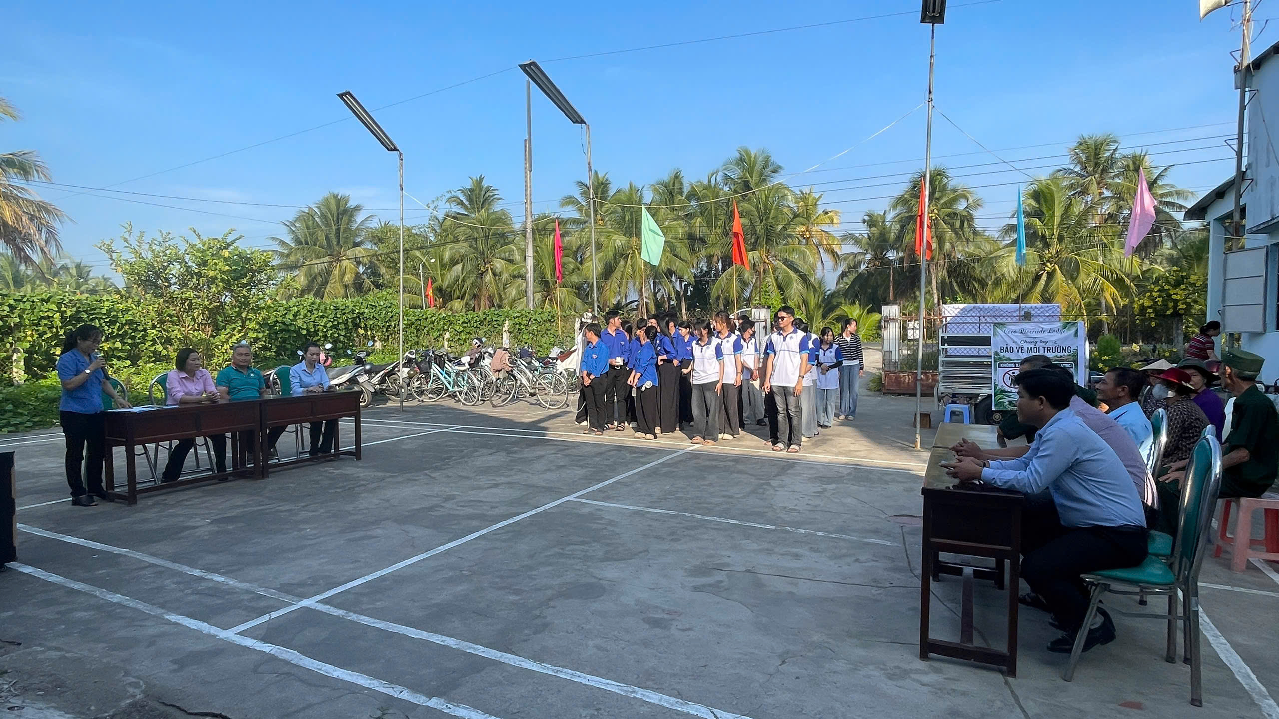 Xã Trung Ngãi tổ chức Mitting bảo vệ môi trường kết hợp du lịch xây dựng Nông thôn mới bền vững